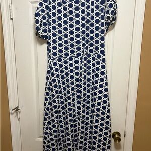 Elegant Blue and White Circle Pattern Maxi Top